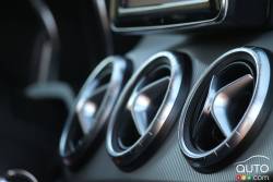 Bouches d'aération à l'avant