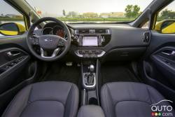 2016 Kia Rio 5 SX dashboard