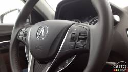 2016 Acura TLX steering wheel mounted cruise controls