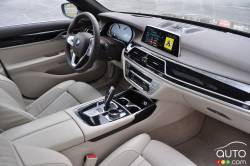 BMW 750Li xDrive 2016 tableau de bord