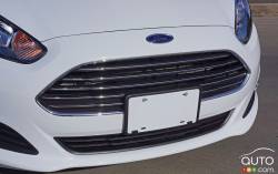 2016 Ford Fiesta front grille