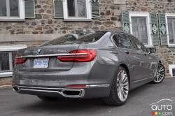 BMW 750Li xDrive 2016 vue 3/4 arrière
