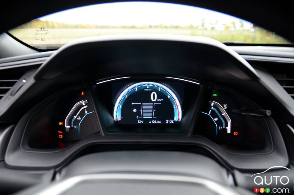 2017 Honda Civic Hatchback gauge cluster