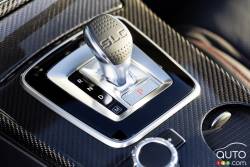 2017 Mercedes-Benz SLC shift knob