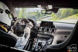 2017 Mercedes-AMG GT R dashboard