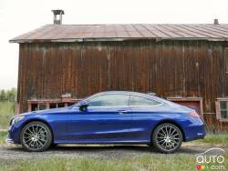 2017 Mercedes-Benz C300 4MATIC Coupe side view