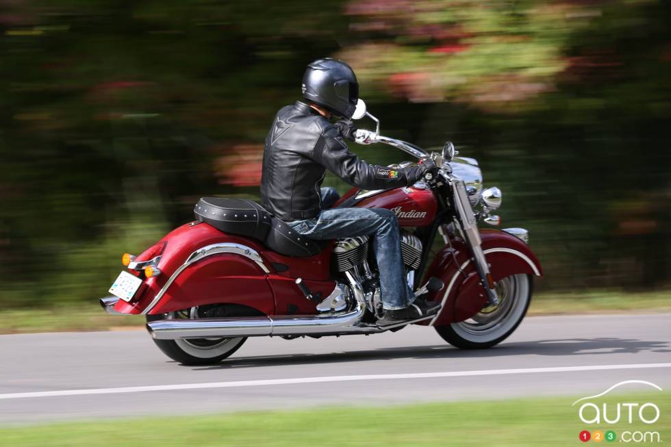 vue de côté en action