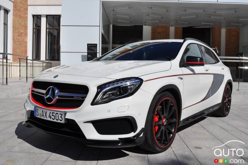 Photos De La Mercedes Benz Gla 45 Amg 15 Photo 3 De 40 Auto123