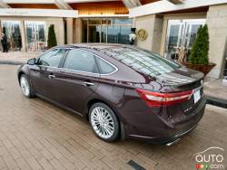 The 2016 Toyota Avalon is certainly no dinosaur, but it does serve as a link back to a time when you didn't need four-wheel drive to boast about your status in life.