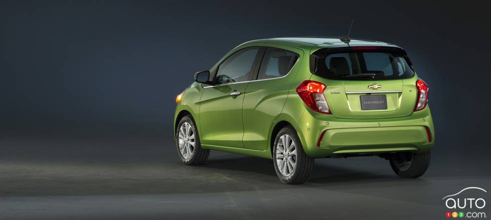 Rear 3/4 view