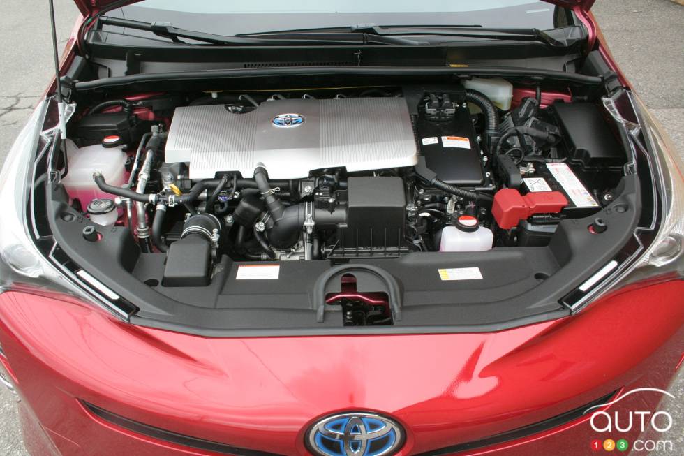 2016 Toyota Prius 2016 engine
