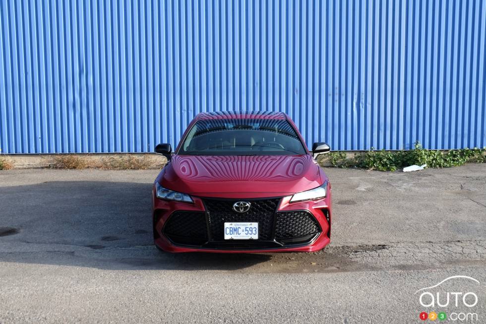 The new 2019 Toyota Avalon