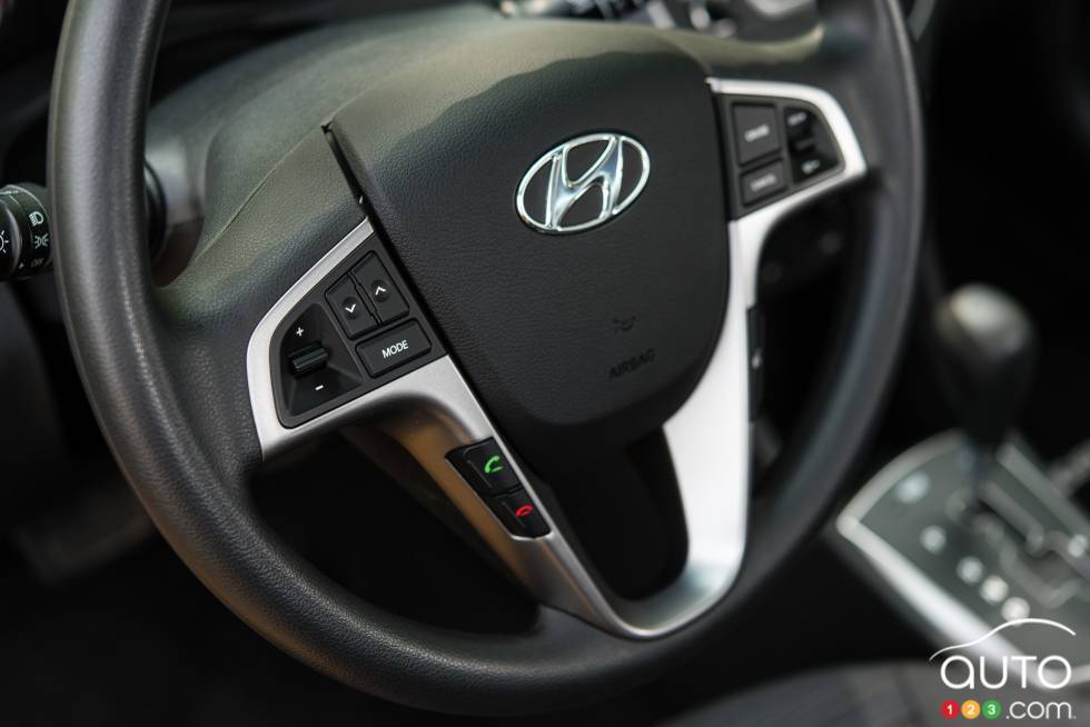 Steering wheel mounted audio controls