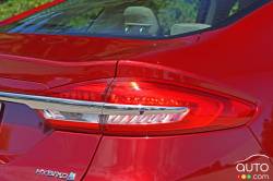 2017 Ford Fusion Hybrid tail light