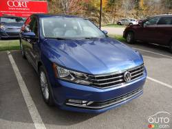 Vue de face de la Volkswagen Passat 2016