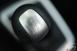 2015 Honda Civic EX Coupe shift knob
