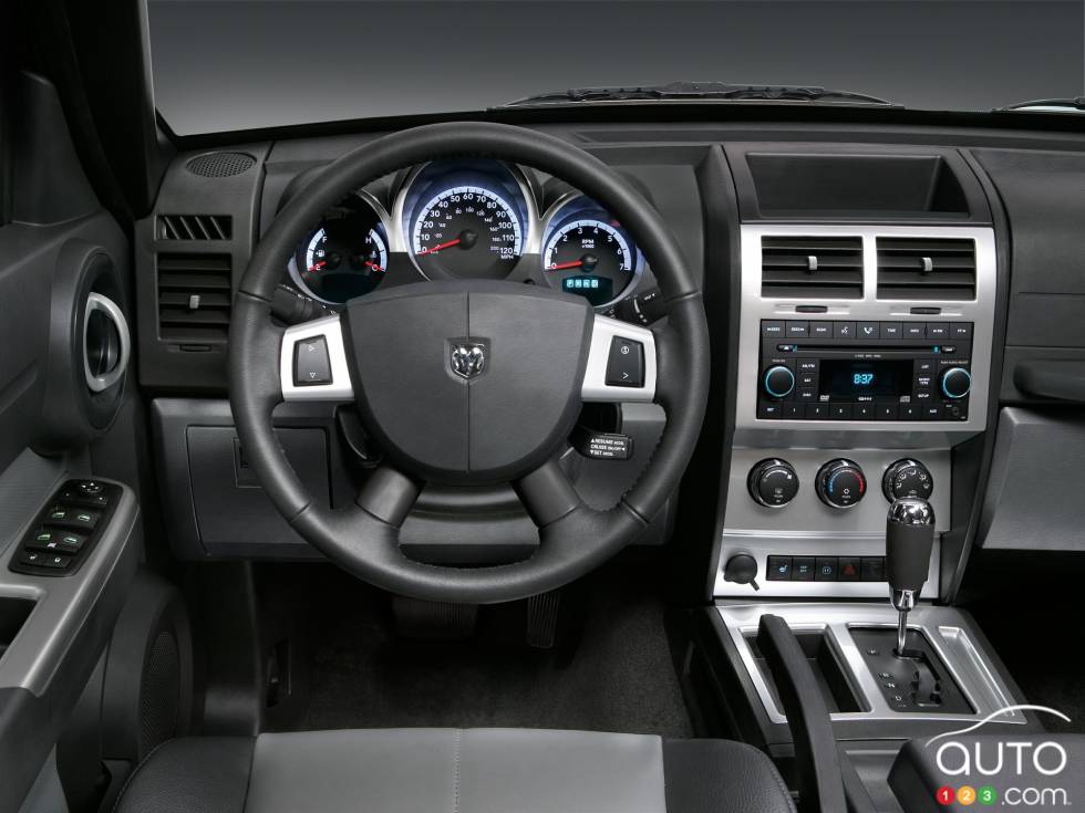 Dodge Nitro 2007