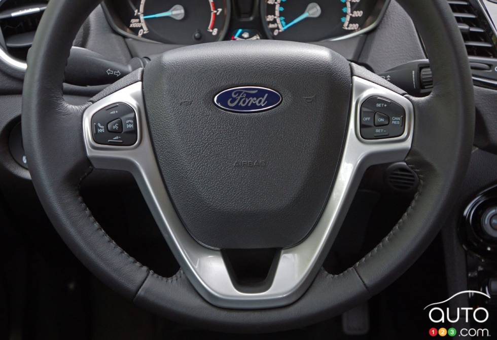 2016 Ford Fiesta steering wheel