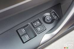 2016 Honda Accord Touring V6 interior details