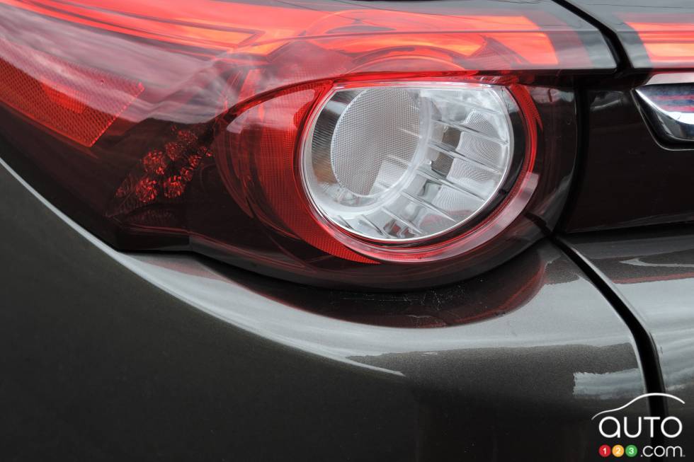 Front headlight