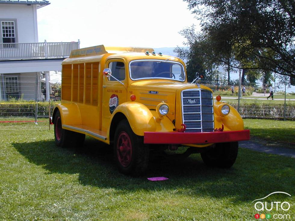 Les Belles Autos d'hier 2004