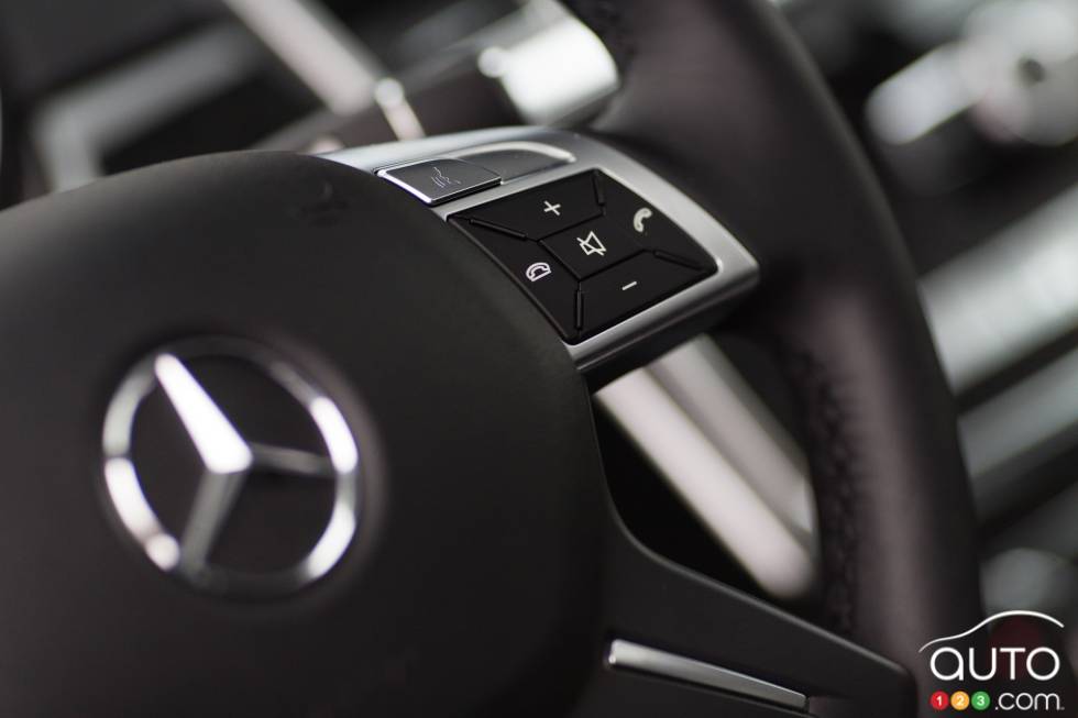 Steering wheel-mounted Bluetooth controls