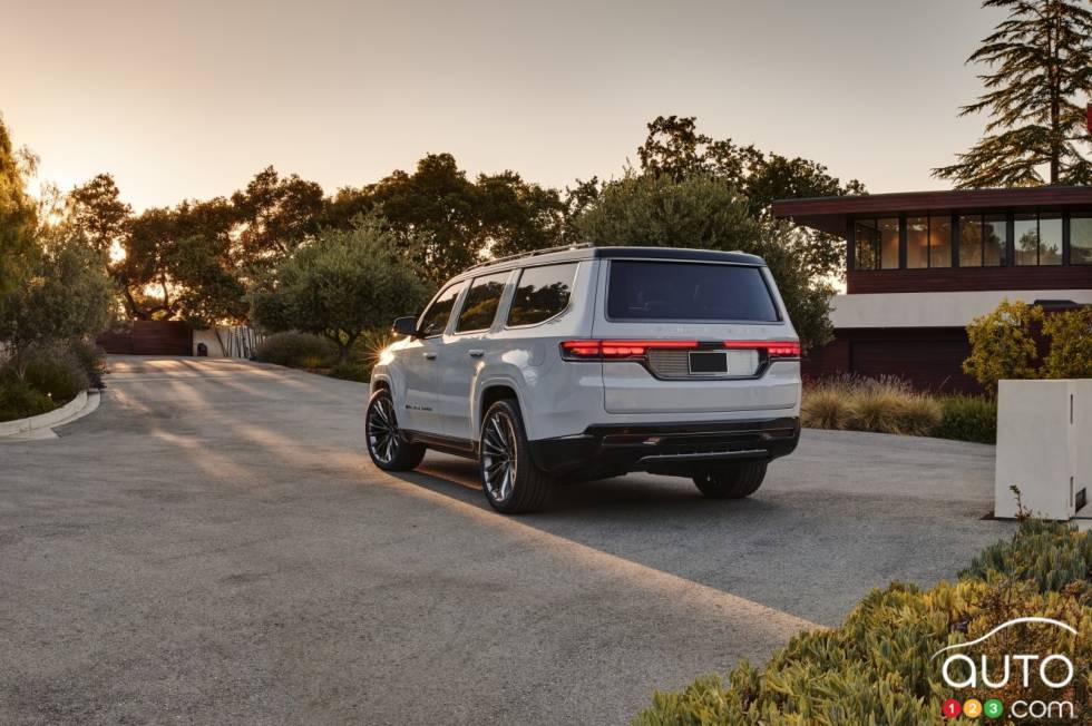 Introducing the 2022 Jeep Grand Wagoneer Concept 