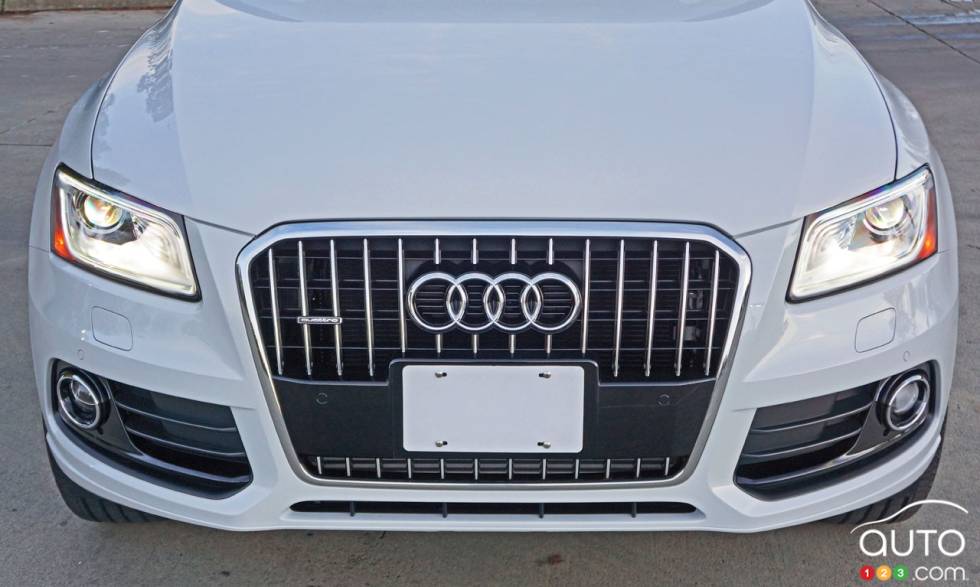 2017 Audi Q5 Quattro Tecknic front grille