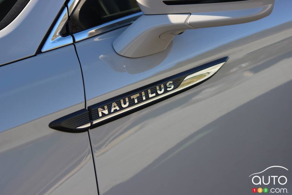 Nous conduisons le nouveau Lincoln Nautilus 2019
