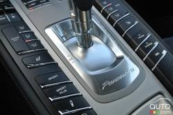 détails de la console centrale