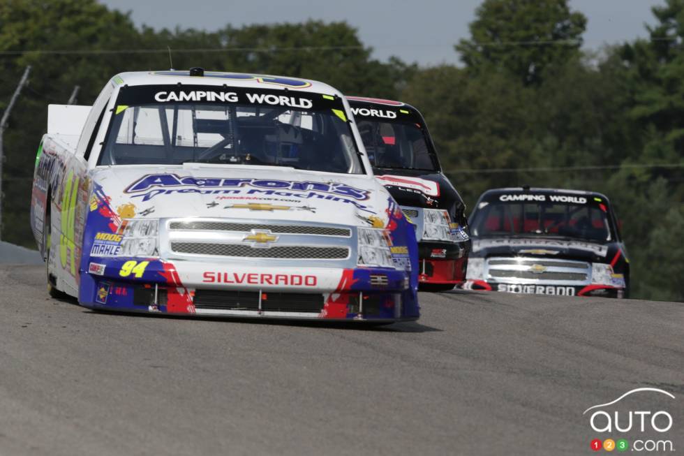 Chase Elliott, Chevrolet Aaron's Dream Machine / Hendrickcars.com en action durant la course