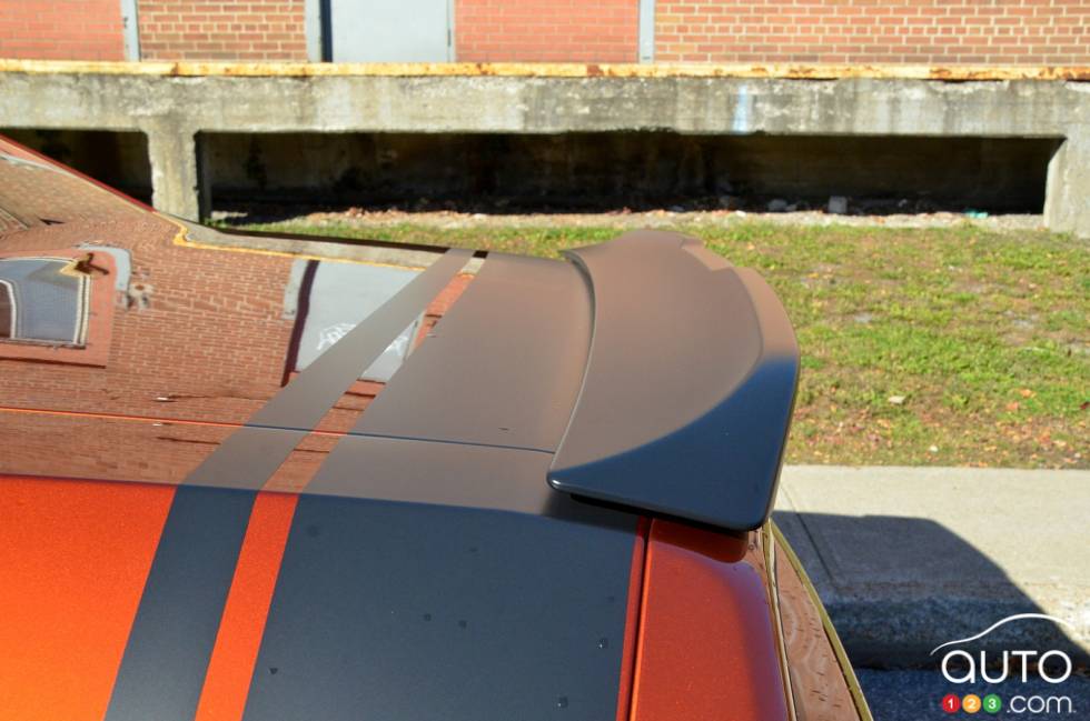 We drive the 2020 Dodge Challenger R/T Scat Pack 