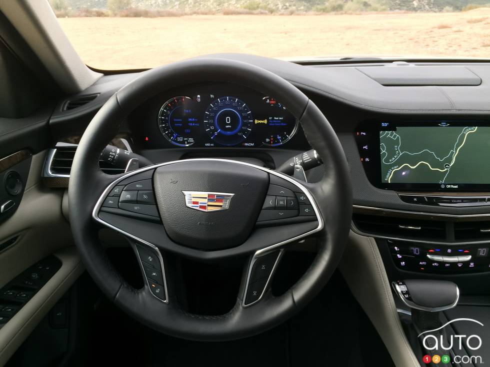 2016 Cadillac CT6 steering wheel