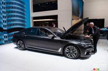 Dévoilements au Salon de l’auto de Genève 2016 - BMW M760Li xDrive
