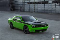 2017 Dodge Challenger T/A  front 3/4 view