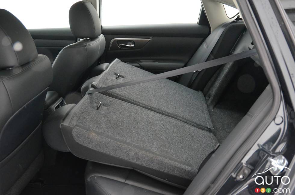 Rear seats