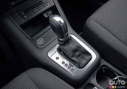 2016 Volkswagen Tiguan TSI Special edition shift knob