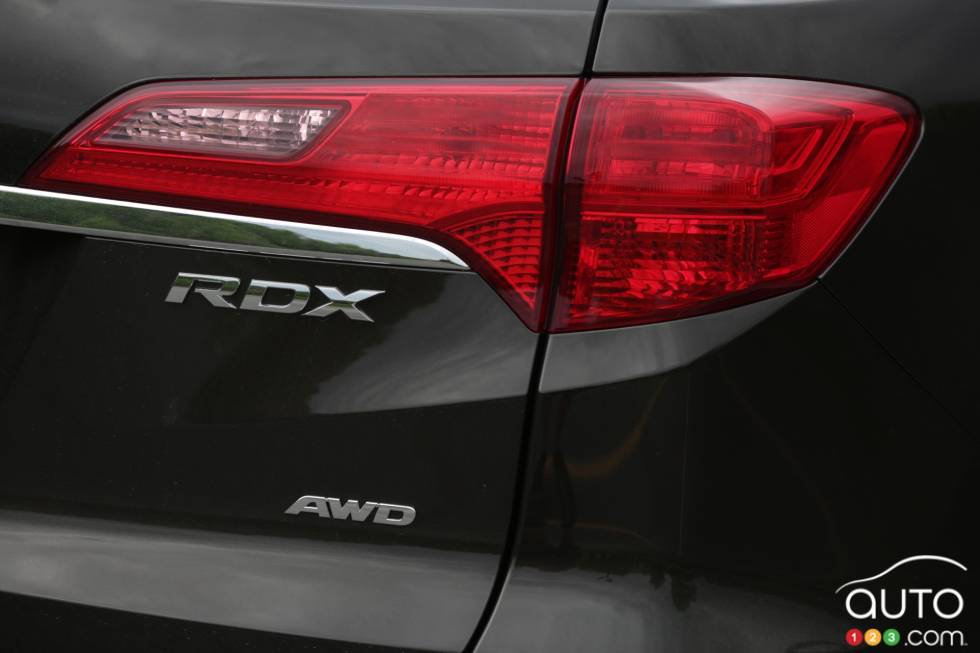 détails des feus arrières