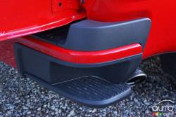 2016 Chevrolet Colorado Z71 Crew Cab short box AWD foot step