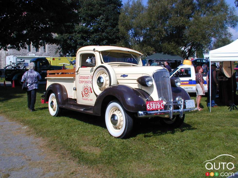Les Belles Autos d'hier 2004