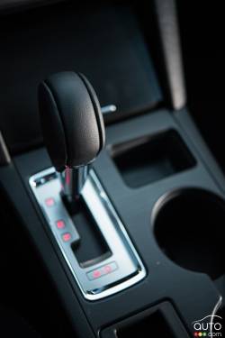 2016 Subaru legacy 2.5i Touring shift knob