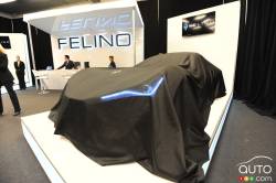 voiture couverte durant la présentation