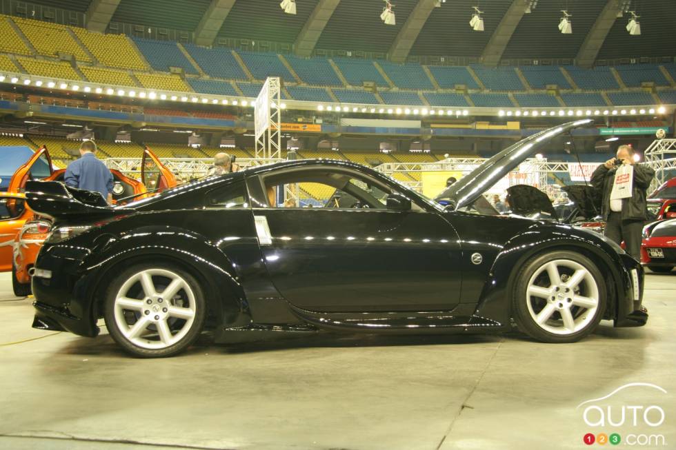 Montreal National Sport Compact 2006