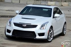 2016 Cadillac ATS-V front 3/4 view
