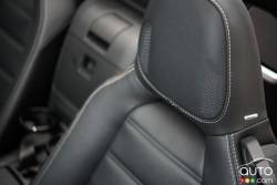 2016 Fiat 124 Spyder seat detail