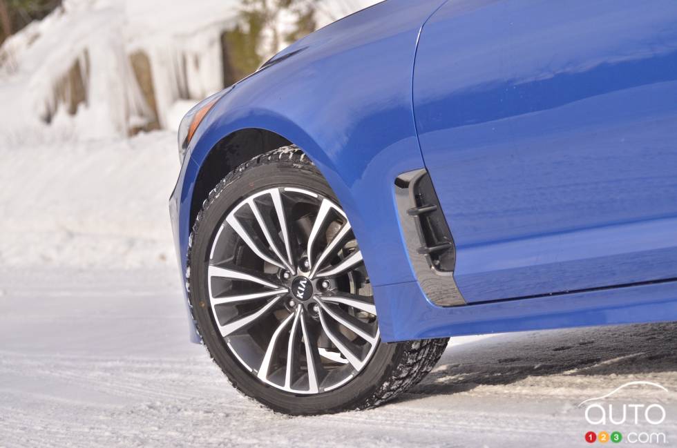 We test drive the 2019 Kia Stinger GT-Line