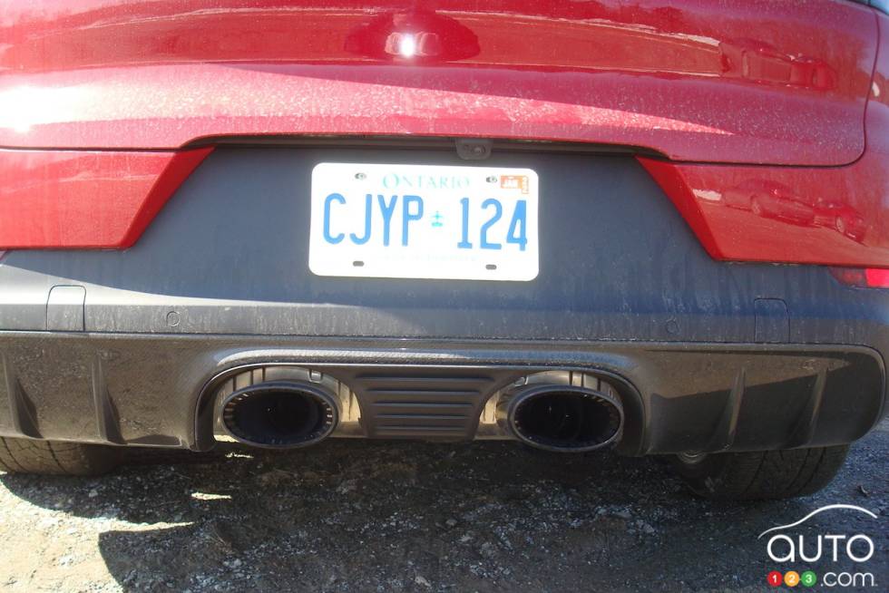 We drive the 2021 Porsche Cayenne GTS Coupe