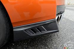2017 Nissan GT-R rear valance