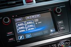2016 Subaru legacy 2.5i Touring infotainement display