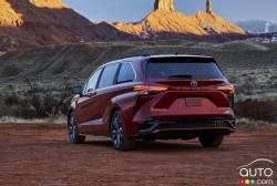Introducing the 2021 Toyota Sienna